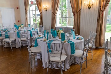Teal & White Themed Wedding Tables