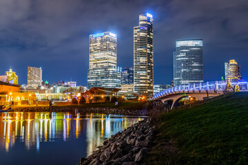 Skyline from Lakeshore State Park at Night