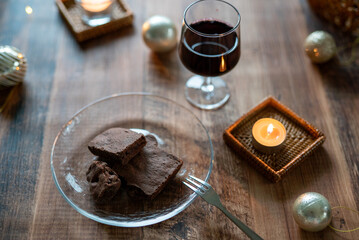 ガトーショコラと赤ワインの大人の夜時間