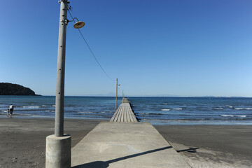 海と桟橋