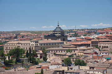Fototapeta premium Renaissance architecture of Tavera Hospital in Toledo