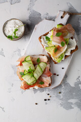 sandwich with ham