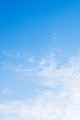 6月の空　青空に薄雲が広がる04