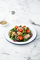 Nicoise salad with tuna and green bean