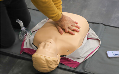 first aid course - company safety - cardiac massage - Basic Life Support