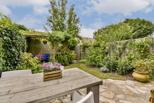 Charming Garden Patio with Lush Greenery