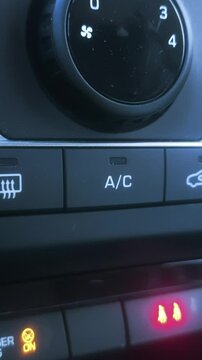 Poner a&iacute;re acondicionado climatizador calor en veh&iacute;culo carretera 