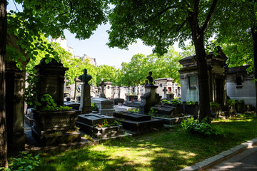 Obraz premium vue du cimetière Montparnasse à Paris en France