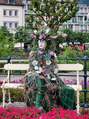 Figuren aus Blumen in der Passerpromenade, Blumenbeet, Meran, Südtirol, Italien, Europa