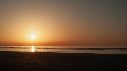 Das Meer und der Sonnenuntergang