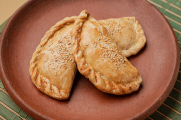 “Artisanal Sweet Bread – Handmade Traditional Bakery Delights”