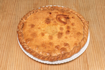 Repulgue is the art of closing the empanada,
