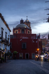 Fototapeta premium Detalles atractivos de un paseo por Queretaro Mexico