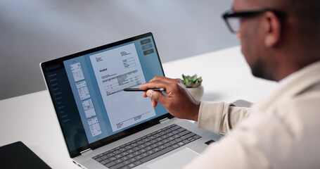 Busy Accountant Uses Invoice Software To Calculate Taxes