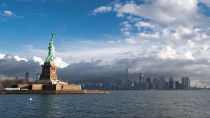 La statue de la libert&eacute;