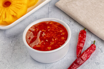 Sweet and spicy chili pineapple sauce