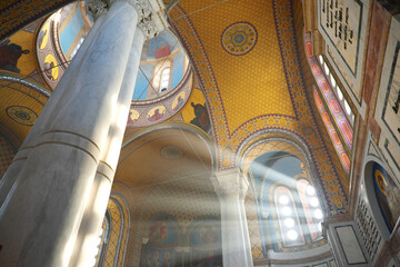 Light rays in ortodox rample.