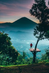 Travel people enjoy wonderful view volcano Bali, Indonesia © Konstantin