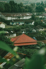 harmony between settlements and the natural environment, with the mosque as a spiritual marker in the middle of the village.