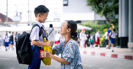 sending childen to school on the first day