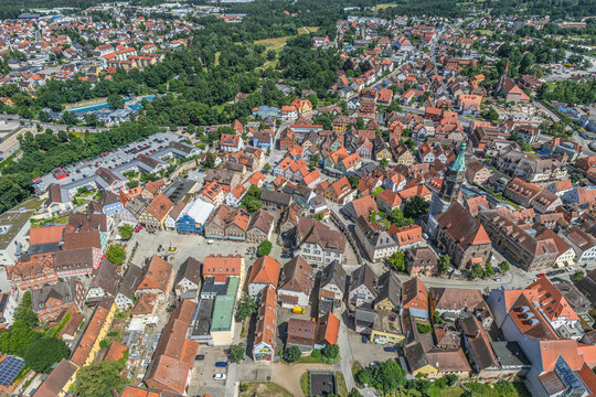Ausblick auf die Altstadt von Roth an der Rednitz im Sommer