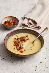 Kartoffel-Lauchsuppe