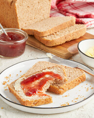 Dinkel Vollkorn Toast