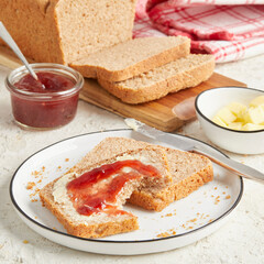 Dinkel Vollkorn Toast
