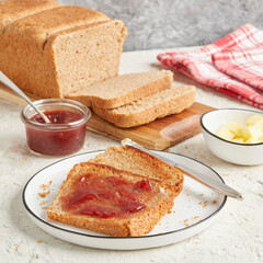 Dinkel Vollkorn Toast