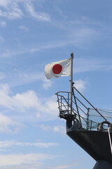 船と日の丸