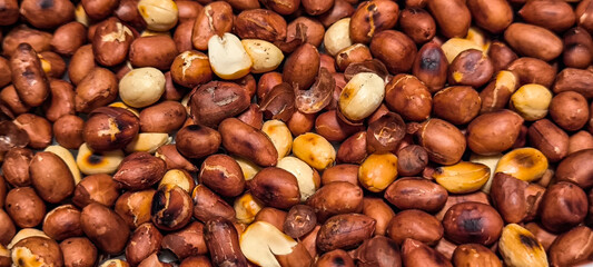 Roasted peanuts for cooking. Add flavor to food.