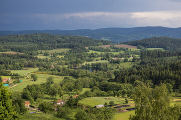 Obraz premium paysage de la Loire, du forez en France, campagne autour de Noirétable