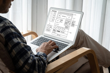 Website design software provide modish template for online retail business and e-commerce