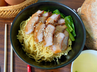 Barbecue Pork Noodle Bowl with Sesame and Clear Soup &ndash; Asian Street Food Presentation