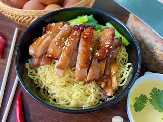 Grilled Chicken Noodle Bowl with Sesame and Soup &ndash; Asian Street Food Style