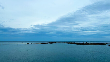 Obraz premium Serene and Unspoiled Sea View from Hua Thanon Beach in Koh Samui, Thailand – A Hidden Gem in the Gulf of Thailand