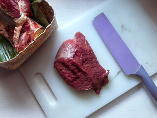 Asian Style Raw Beef on Banana Leaf
