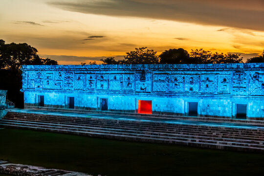 Cuadr&aacute;ngulo de las Monjas, Uxmal, Yucat&aacute;n