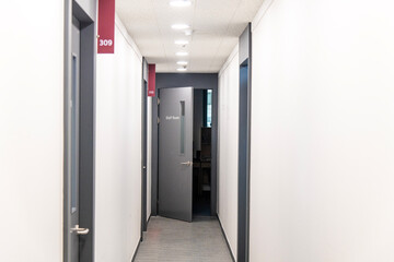 passage in the cram school