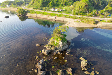 雨晴海岸・女岩（ドローンによる空撮）