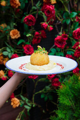 Fresh and delicious hot with dressing