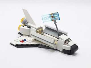 Naklejka premium Lego creator space shuttle in Manila, Philippines