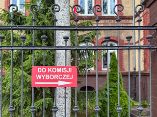 Komisja wyborcza, wybory w Polsce, znak "do komisji wyborczej"