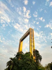 RemasterDirectDubai Frame – Iconic Architectural Landmark Bridging the Past and Future. 