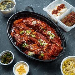 코다리찜은 명태를 말린것으로 술안주로 맛있다. 