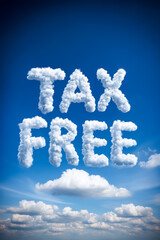 雲で描かれた免税メッセージの空背景