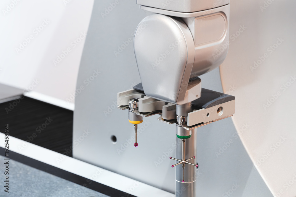 Poster quality control on milling metal cnc machine, coordinate measuring machine changing the sensor, cmm 