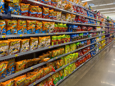 Variety,  Chips, Alberta, Canada, Potato Chip, snack, dip, nacho, cheetos, lays, tostitos, Oklahoma, USA, 
shelves, supermarket, aisle, goods, grocery, sale, food, grocery, brand, label, store, busine