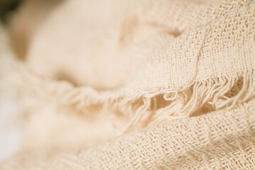 Cream Texture | Close-up of a Light Summer Blanket | Cremefarbene Struktur | Nahaufnahme einer leichten Sommer Decke