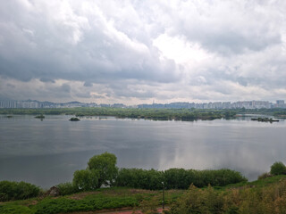 This is the scenery of the Namhan River in Korea.